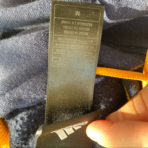 Adidas Indiana Pacers Blue and Gold Sweatshirt - Picture 7 of 10